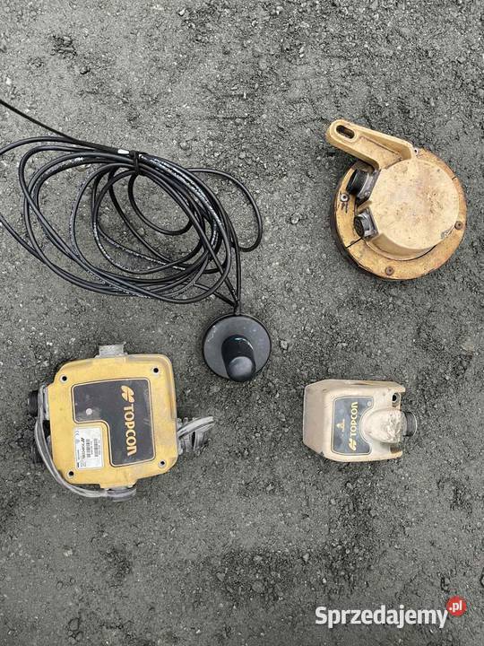 równiarka CAT OK HBM system na Topcon GPS Siennica Różana sprzedam