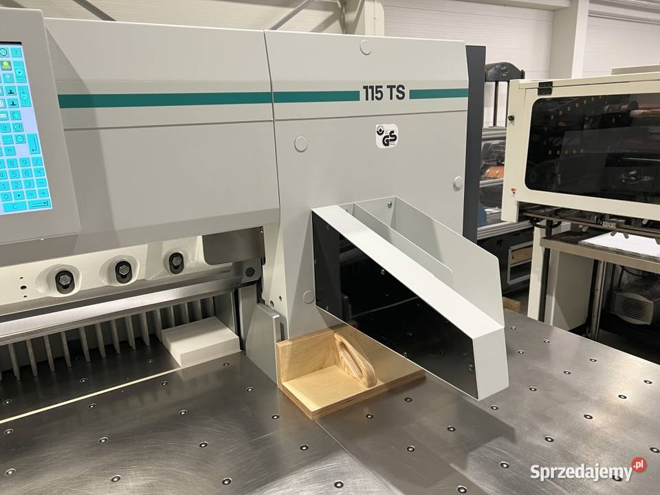 Gilotyna do cięcia papieru Perfecta 115 TS Radom