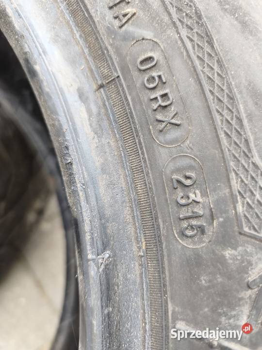 Dwie opony zimowe Kleber 19565 r15 Wadowice
