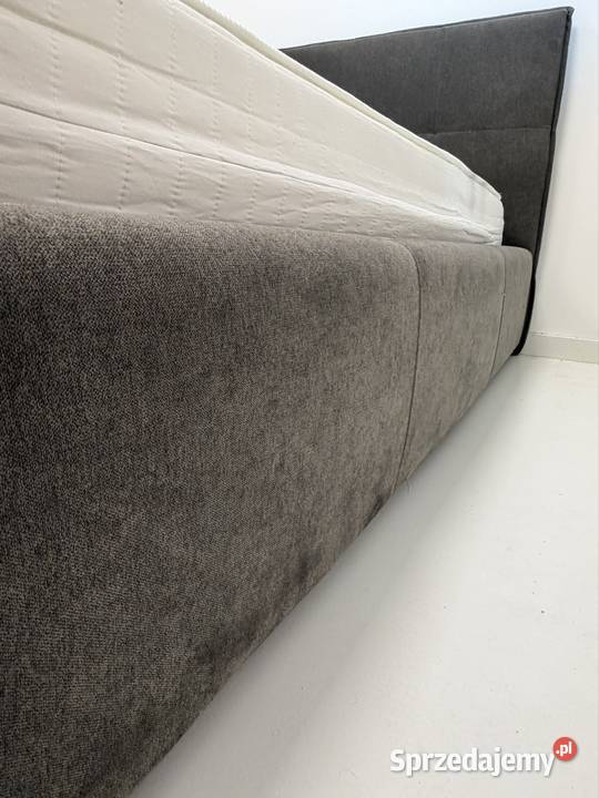 Łóżko Guy Laroche Home materac ortopedyczny Żółków