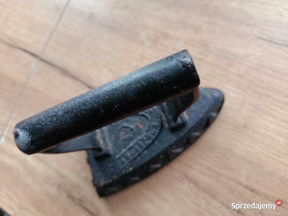 Stare mini żelazko żeliwne prl sprzedam