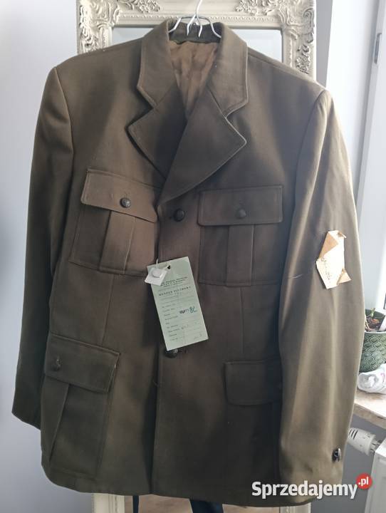 Mundur Leśnika z PRL Nowy