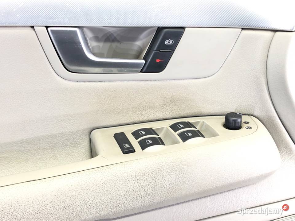 BOCZEK DRZWI LEWY PRZÓD AUDI A4 B7 SedanLimuzyna sprzedam