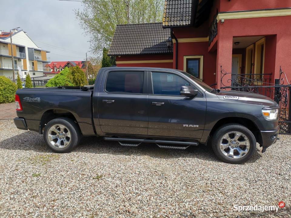 DODGE RAM V 1500 SPORT 2019 57 HEMI PEŁNA Sztutowo sprzedam