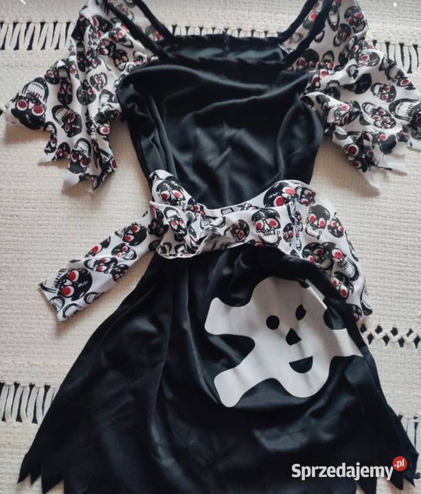 Sukienka w trupie czaszki lubelskie Kraśnik