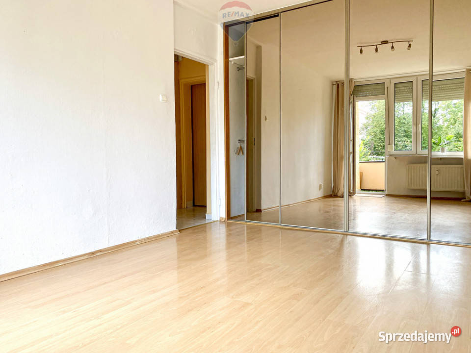 2 niezależne pokoje balkon dużo zieleni Warszawa