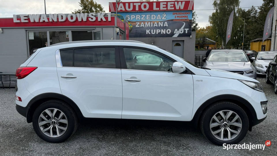 Kia Sportage 20 Diesel 4x4 III 20102015 światła LED warmińsko-mazurskie Elbląg
