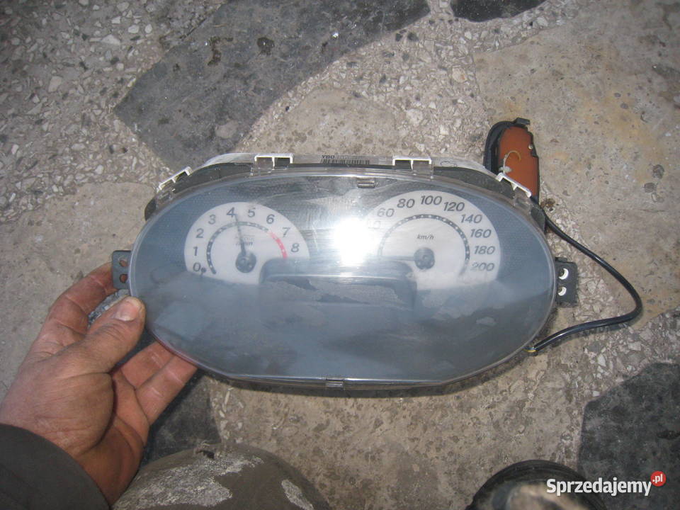Zegary liczniki Toyota Yaris I 15 Tsport Liczniki i zegary Kraków