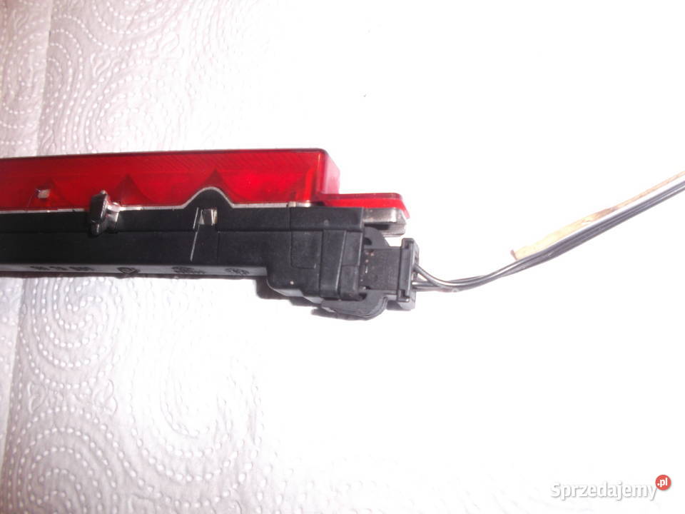 AUDI A4 A6l ŚWIATŁO LAMPA STOP HELLA 809 945 097 światła stop Świerzawa