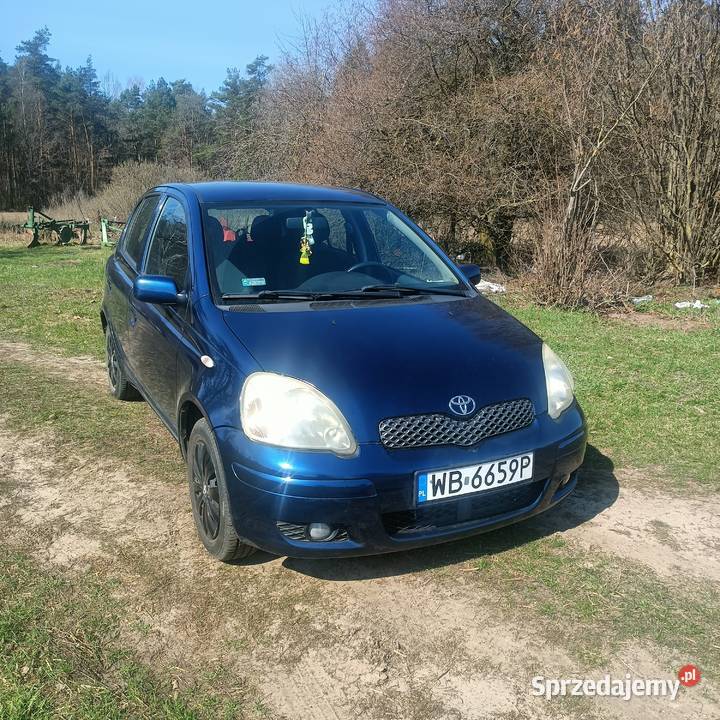 Toyota Yaris nieuszkodzony Zawady-Kolonia
