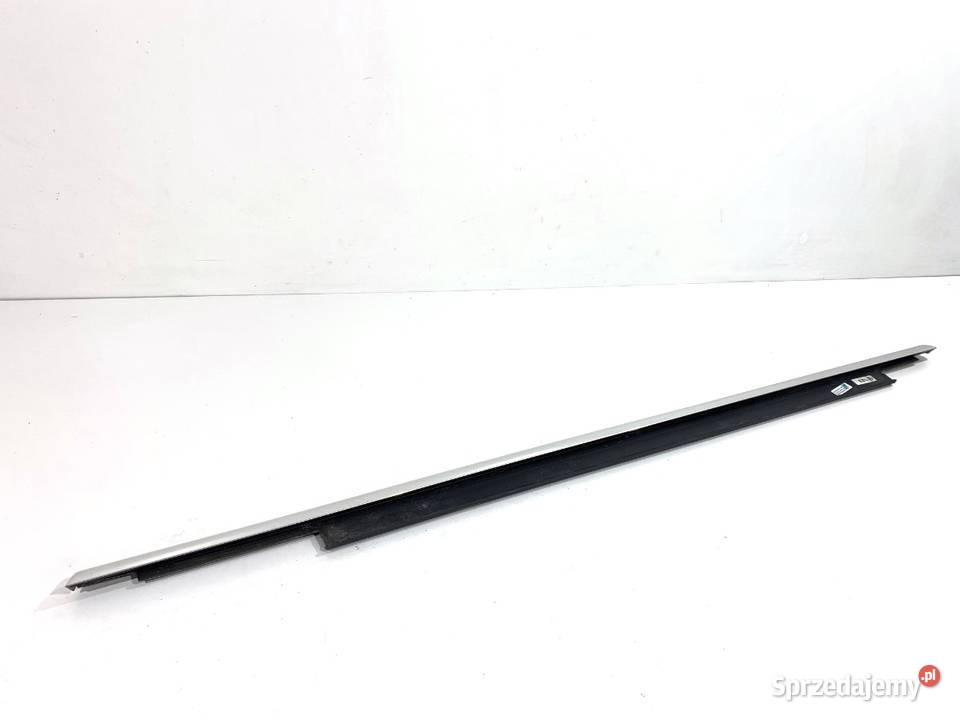 LISTWA ZGARNIAJĄCA TYŁ PRAWY AUDI Q5 8R Listwy podkarpackie sprzedam