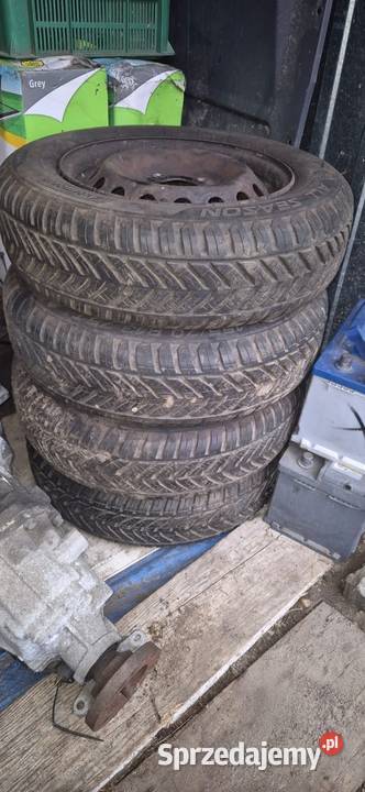 Koła opony wielosezon zimą 15570R13 75T nowe Pozostałe Jarocin