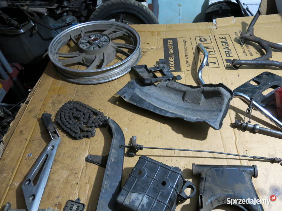 Części Yamaha XJ 550 81 Słupsk sprzedam