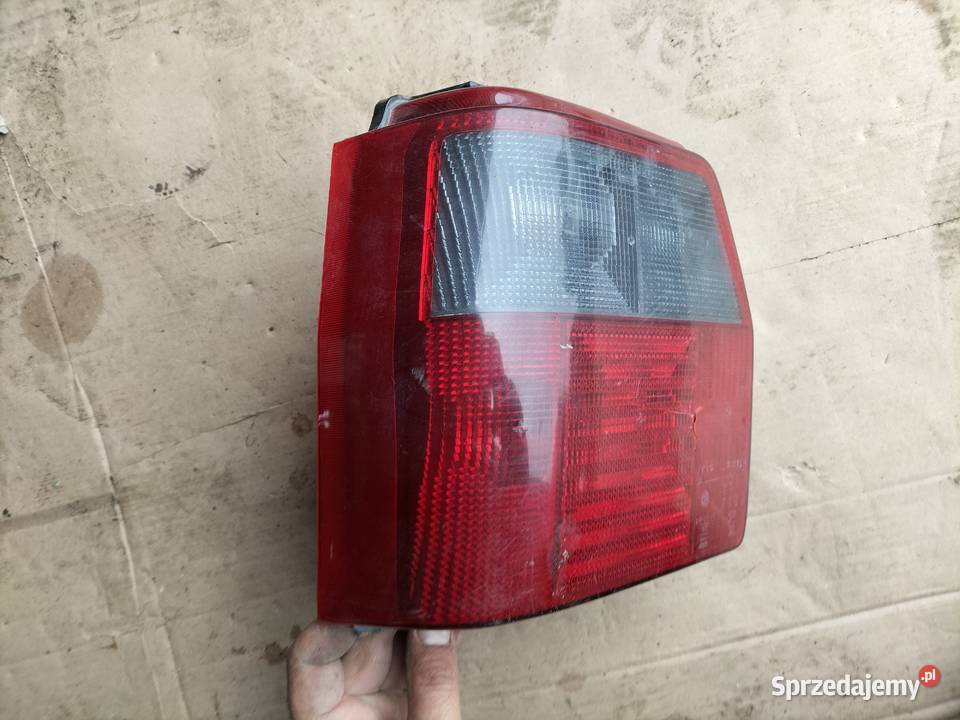 LAMPA TYŁ TYLNA LEWA FIAT UNO lampy tylne