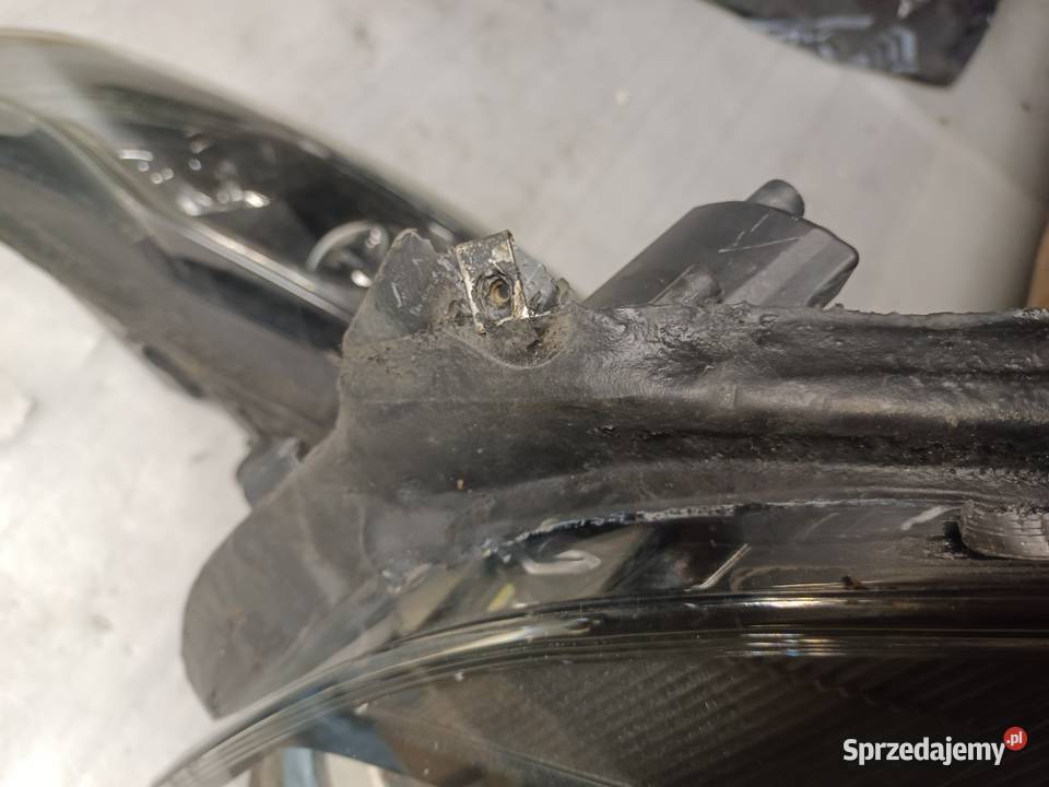 Lampy przednie opel astra j podkarpackie Nisko
