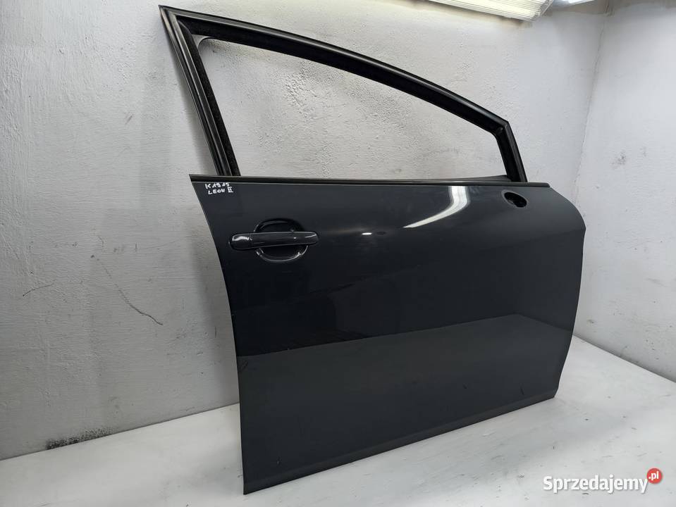 DRZWI PRAWY PRZÓD SEAT LEON II LW7X Drzwi