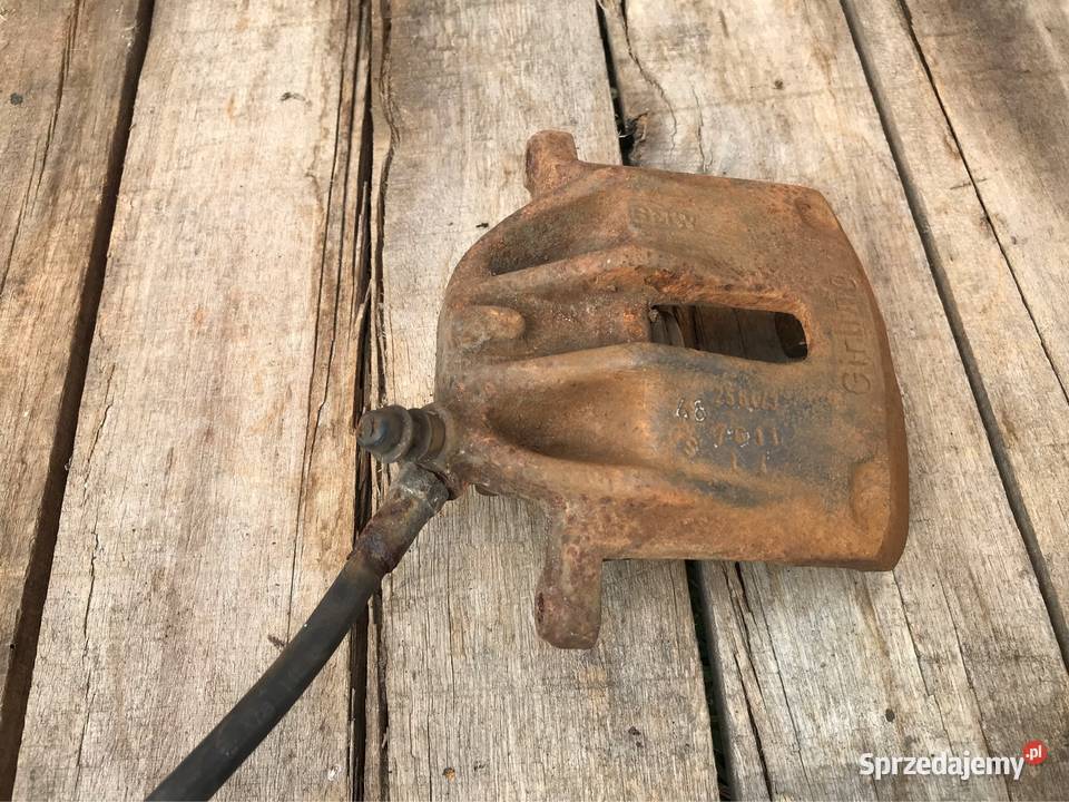 Zaciski BMW 3 e30 48 tłoczki wąska lampa E 30 Części Kutno