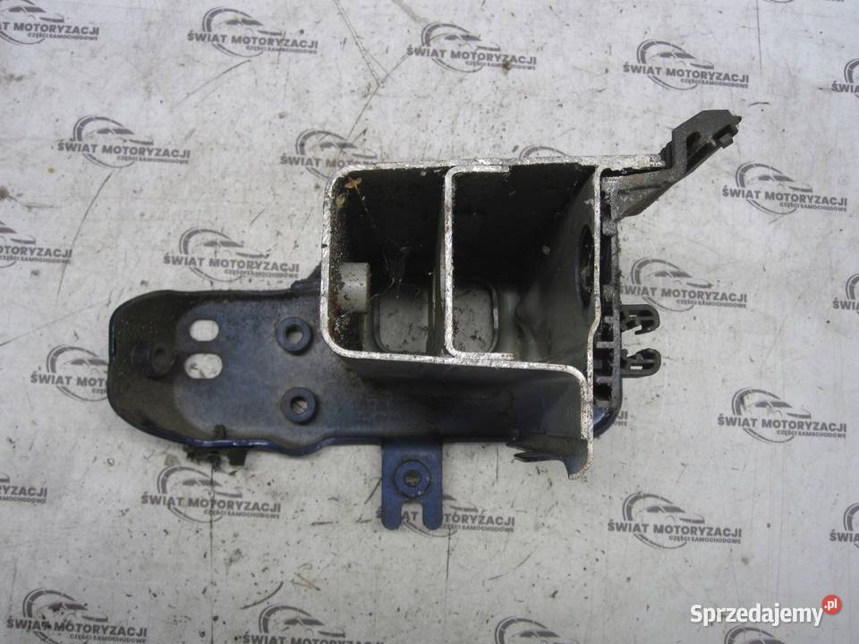 VOLKSWAGEN TIGUAN 5N 08r podłużnica prawa Kielce