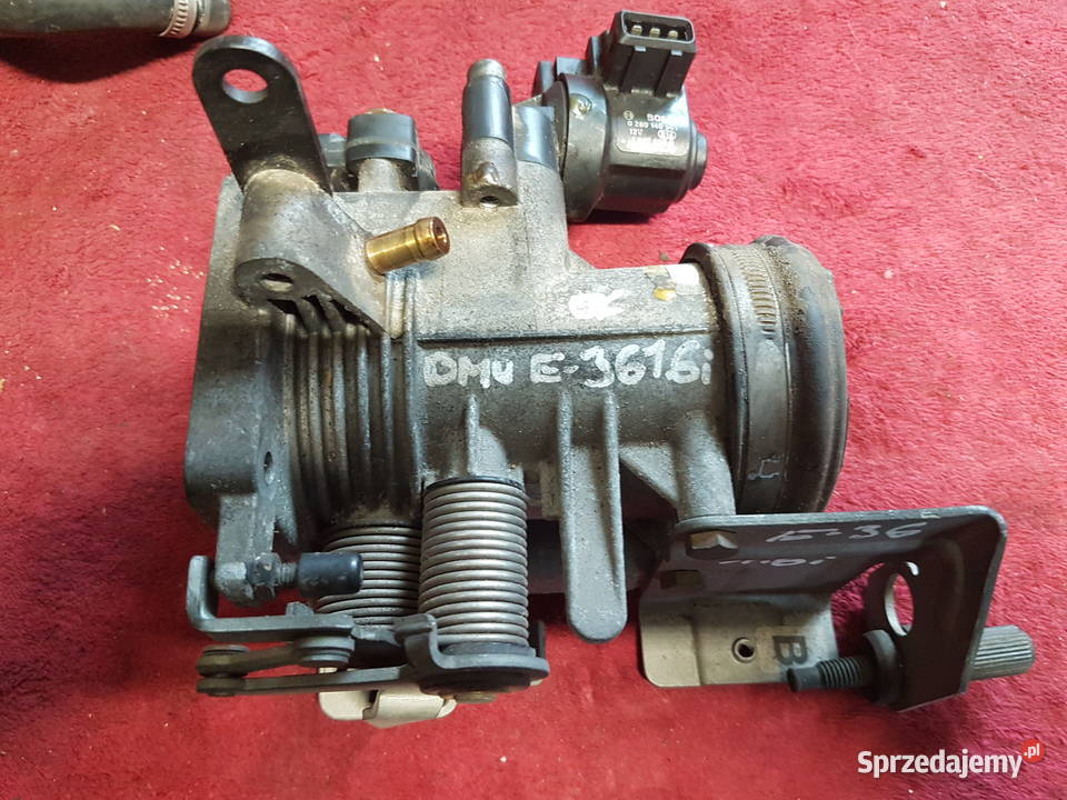 BMW E36 16 PRZEPUSTNICA POWIETRZA CZUJNIK sprzedam