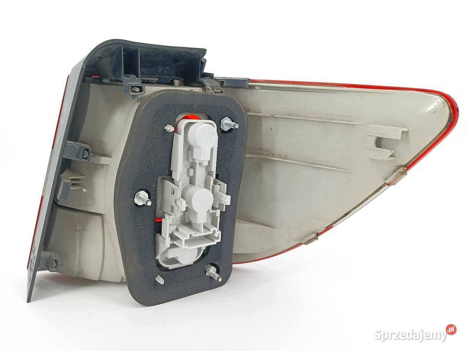LAMPA TYŁ LEWA EU 1698202564 MercedesBenz Bklasa świętokrzyskie