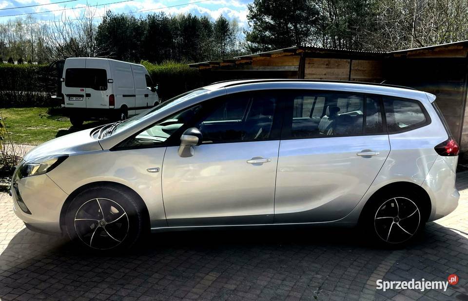 Opel Zafira Tourer 2016 14 Turbo 7os 2 letni Gaz ogranicznik prędkości świętokrzyskie Staszów