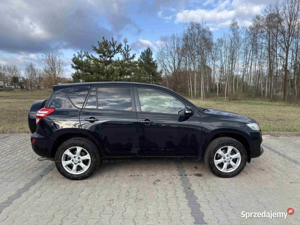 Toyota RAV4 20 Benzyna 4X4 2011 r Salon Polska Ostrołęka
