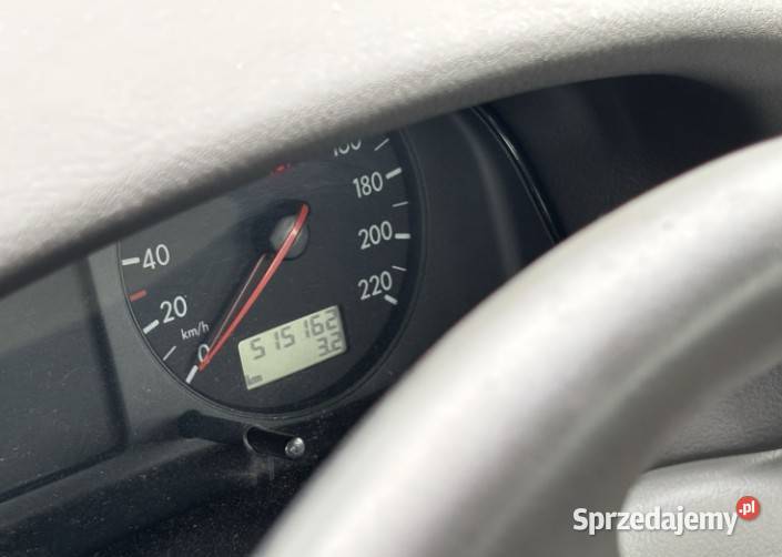 sprezedam Passat B5 1200KM Radom sprzedam