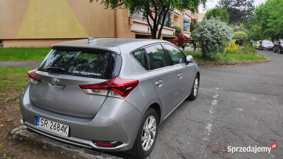 Toyota Auris 16