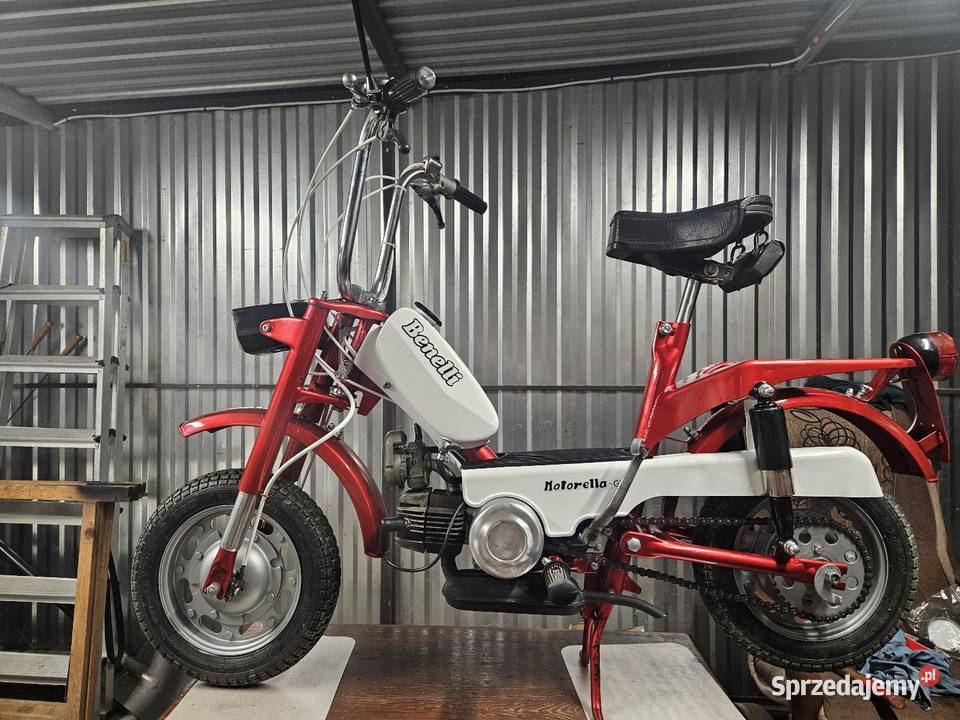 Benelli motorella motorower prl motorynka