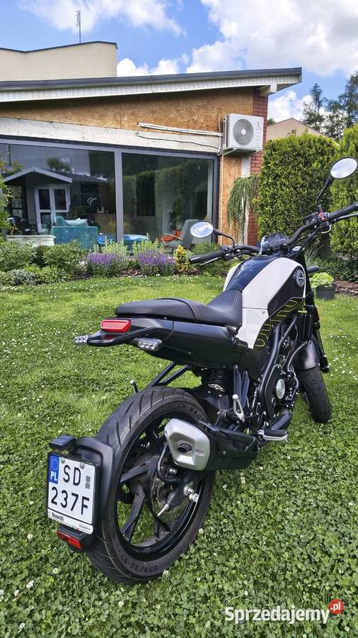 Sprzedam Benelli Leoncino 125 pierwszy naked Dąbrowa Górnicza sprzedam