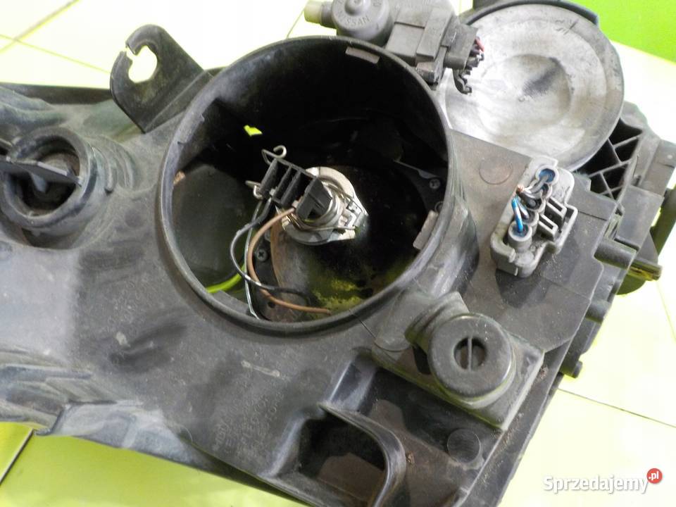 NISSAN QASHQAI I J10 10r 5D lampa lewa przod Lampy przednie Suków sprzedam