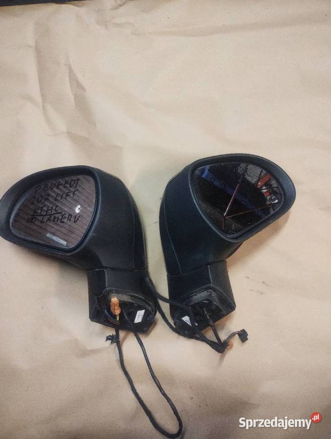 Lusterko L P peugeot 207 lift KTHC Płońsk