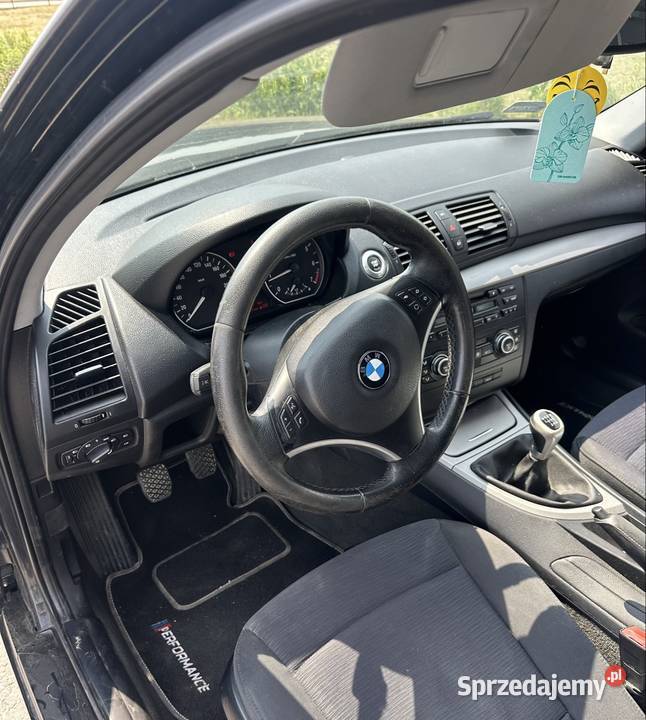 BMW seria 1 16 benzyna 2009r Pilzno