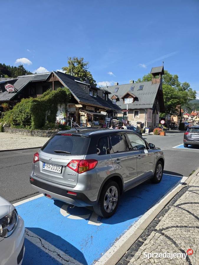 Suzuki vitara 16 benzyna allgrip comfort plus podgrzewane fotele Vitara wielkopolskie sprzedam