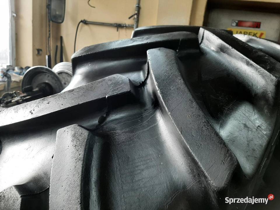 Opona używana rolnicza 42085R34 169R34 Zaścianki sprzedam
