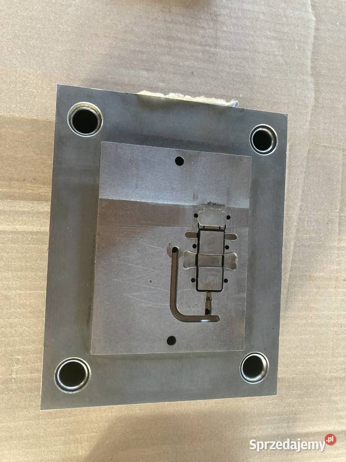 HASCO K30 Forma do wtryskarki Pozostałe Uniejów