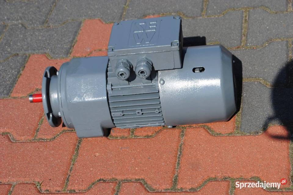Motoreduktor kołnierzowy 025kw 104obr hamulec