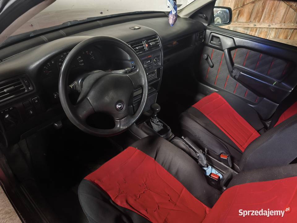 Opel Vectra A 18 BGAZ 1992