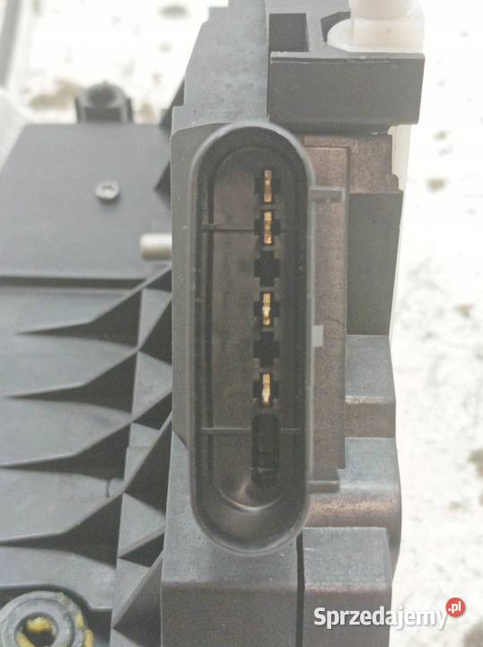 ZAMEK DRZWI PRAWY PRZÓD EUROPA AM5AU21812BF Ford Zamki, wkładki i kluczyki