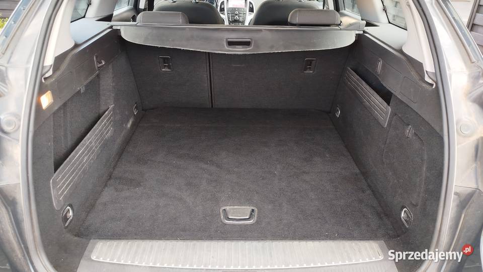 Opel Astra Cosmo 17 CDTI 125 9 Lat w Jednych wspomaganie kierownicy Bytów