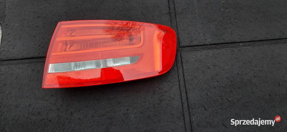 AUDI A4 B8 LAMPA PRAWA TYŁ TYC BEZ LED Kościerzyna