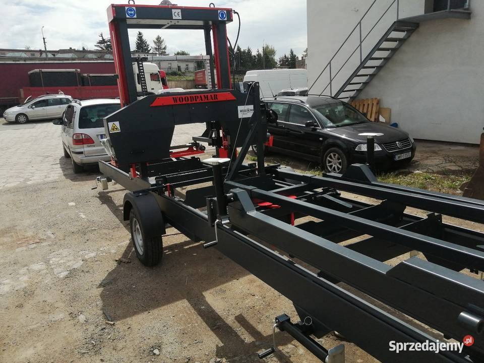 Trak tasmowy mobilny silnik 75kw z wyświetlaczem Złoty Stok