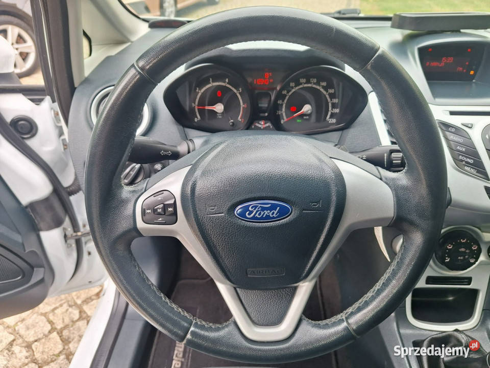 Ford Fiesta nieduży przebieg Mk7 2008 nieuszkodzony Siewierz