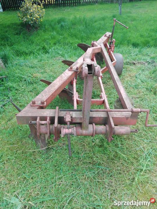 Pług ruski czteroskibowy zagonowy dolnośląskie Żuchlów
