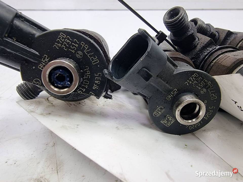 WTRYSKIWACZ PEUGEOT 308 0445110566 osobowe