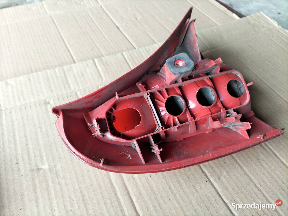 Renault Clio II 2 LAMPA TYŁ TYLNA PRAWA
