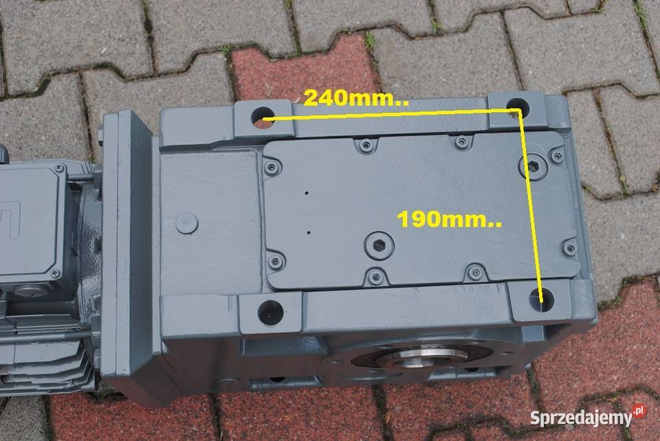Motoreduktor kątowy 92kw 50obrmin Firmy LENZE Kargowa sprzedam