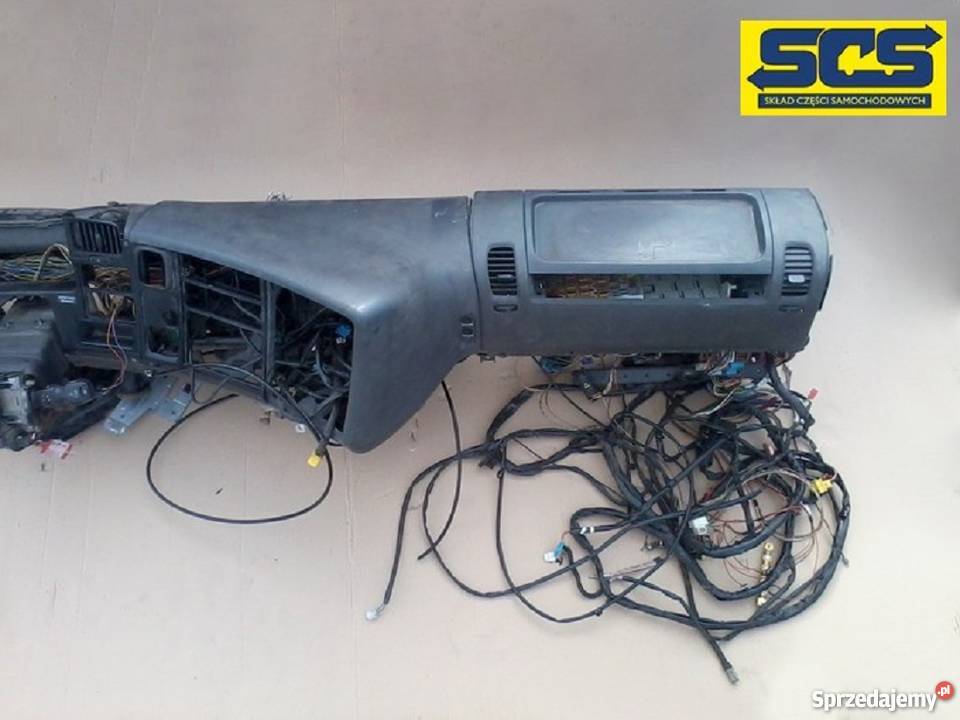 SCANIA R KONSOLA DESKA ROZDZIELCZA NA CZĘŚCI Bieleń