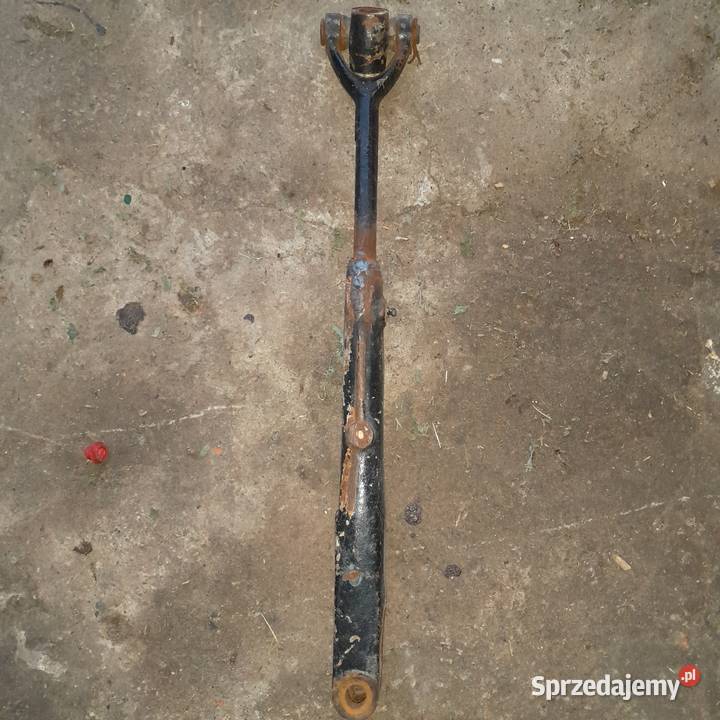 Wieszak lewy mf 255 ursus 3512 Lubochnia