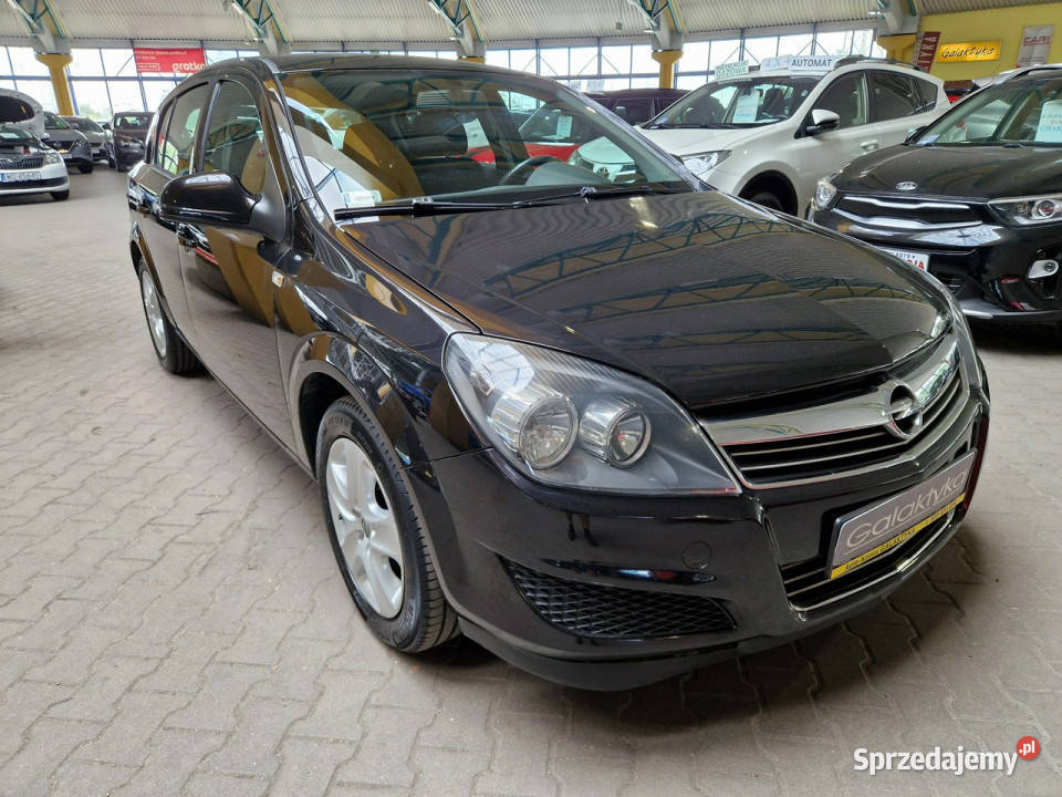 Opel Astra 201112 opis W podanej ROCZNA Astra Mysłowice sprzedam